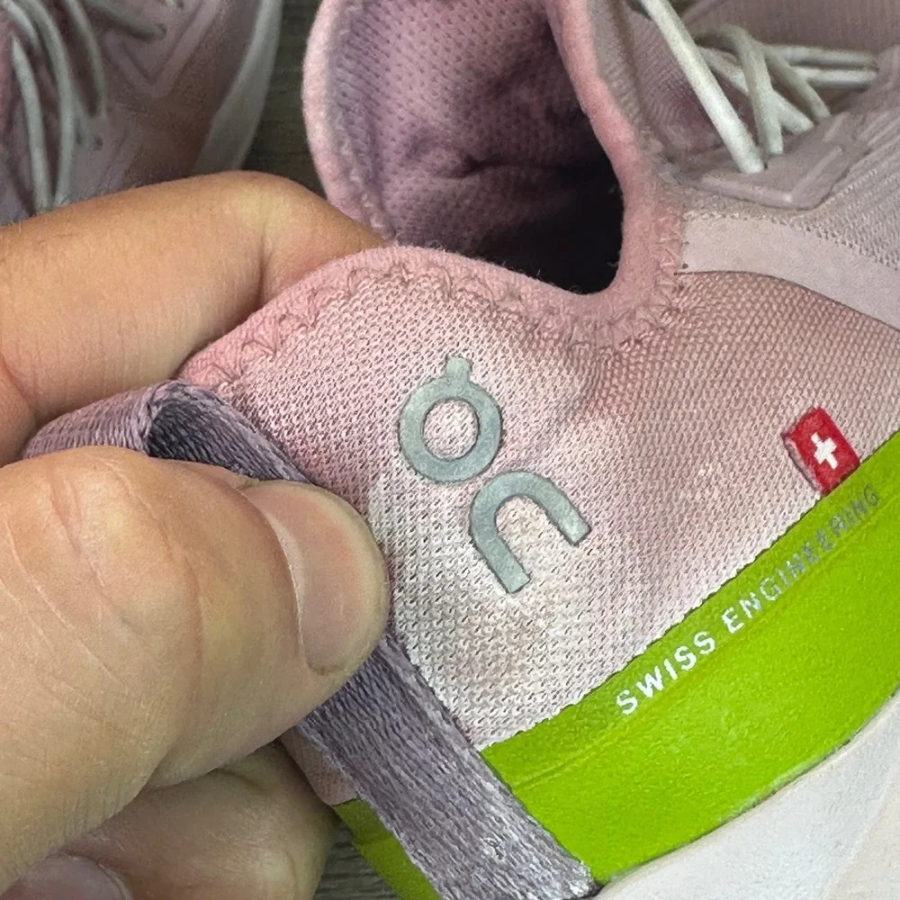 On Cloud Cloudleap Sneakers Kids Size 1 Lavender Running Shoes Outdoors READ - Picture 5 of 11